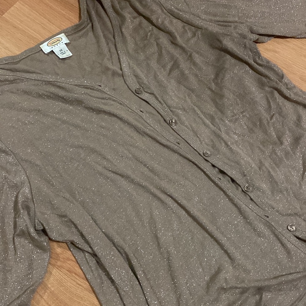 Beautiful shimmer cardigan!